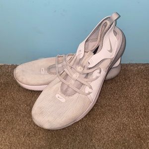 NIKE Flex 6.0 White Slip-On